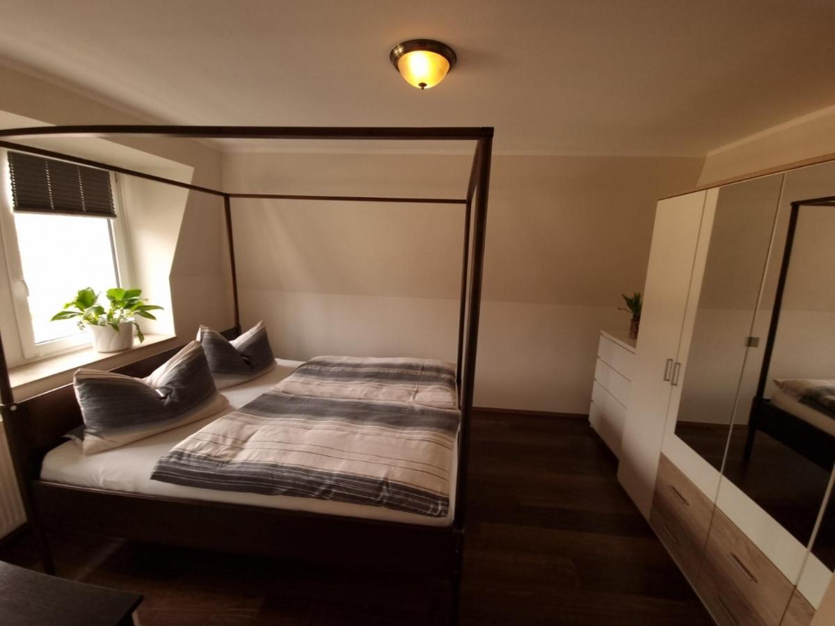 Ferienwohnung Elbhangblick - Fur 2 Personen Дрезден Екстер'єр фото
